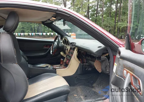 2003 Mercedes-Benz Slk 320 from USA, damaged, VIN WDBKK65F73F287050